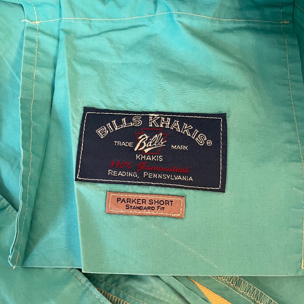 Bills Khaki shorts size 37